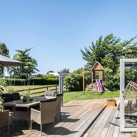 Gorgeous In בית נופש